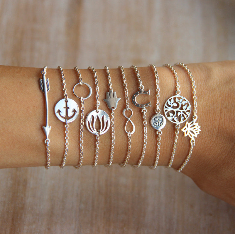 Hamsa Mini - Blooming Lotus Jewelry